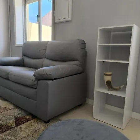 House For 4 By The Sea