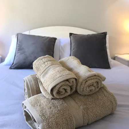 House For 4 By The Sea Vakantiehuis