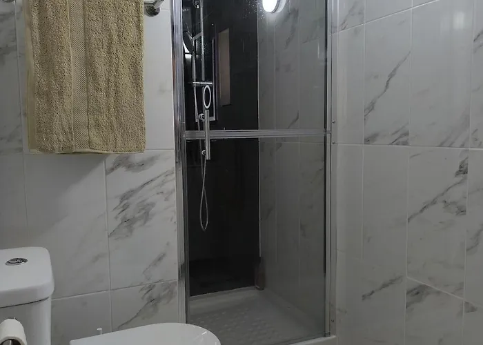 House For 4 By The Sea