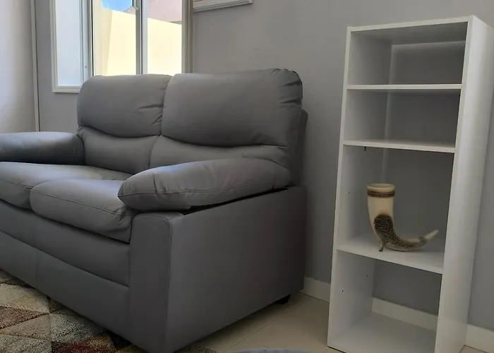 House For 4 By The Sea